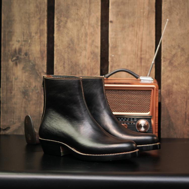 Fortis Sadewa Wholecut Zipper Boots